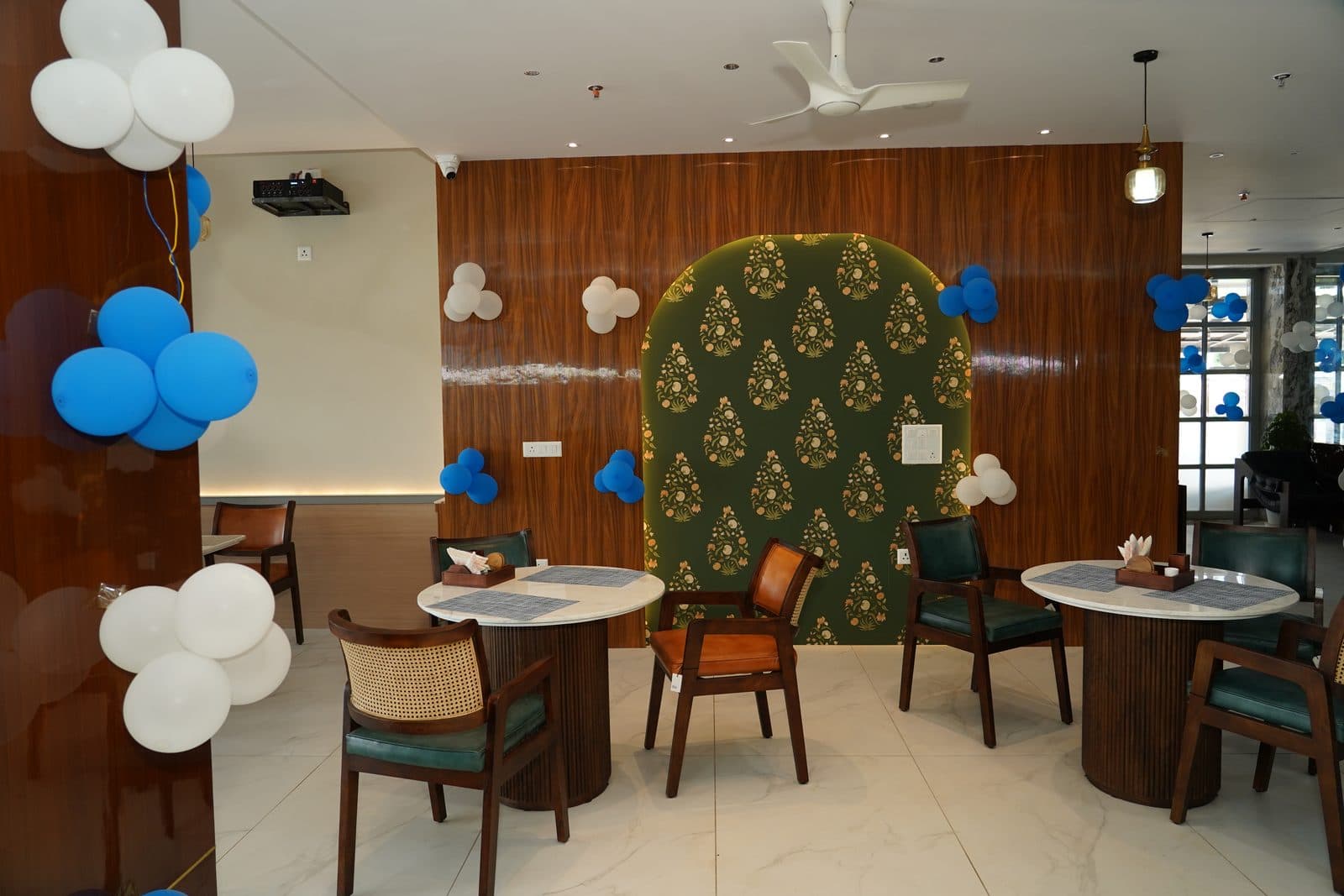 Haldi restaurant seating