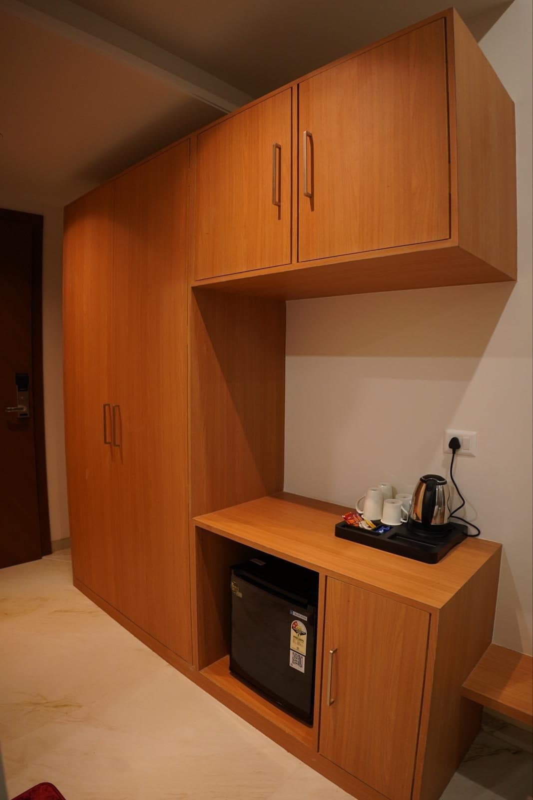 Luxury Room wardrobe and minibar